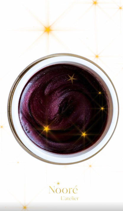 ✨ Noir Eclipse – Shimmering Body Oil