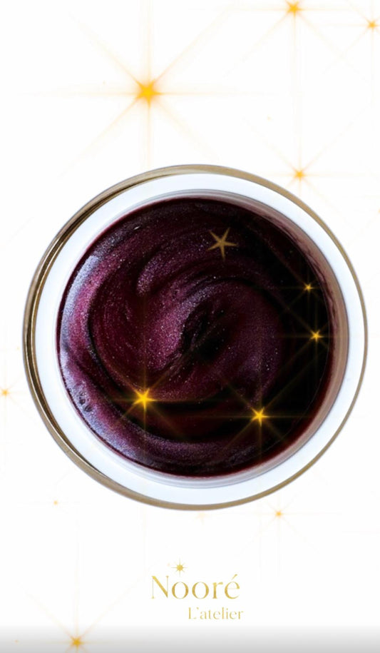 ✨ Noir Eclipse – Shimmering Body Oil